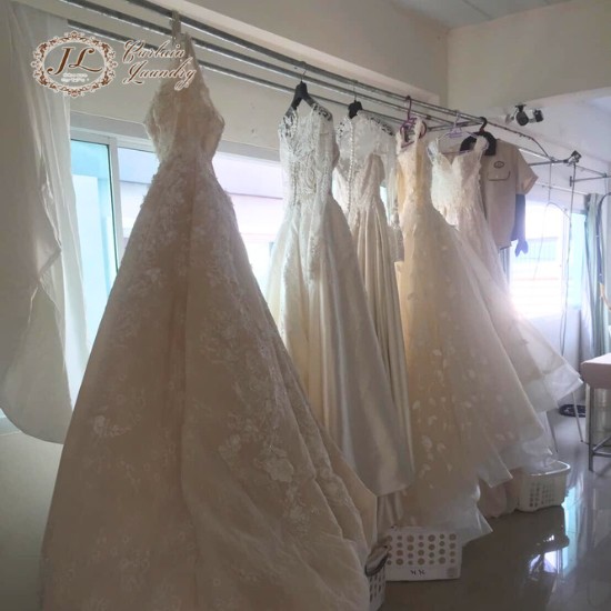 รับซักผ้าอุตสาหกรรม ชุดให้เช่า ชุดที่มีรายละเอียดสูง